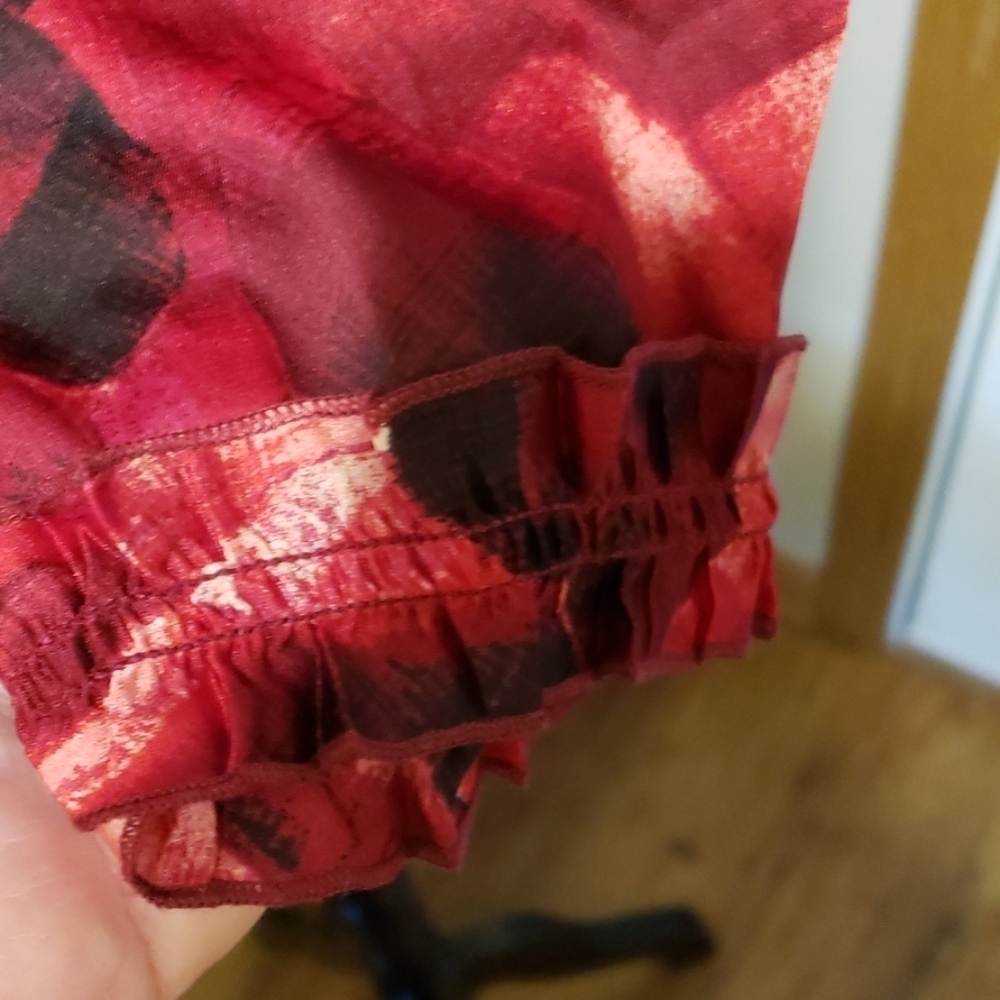 WHBM rose red black satiny light 3/4 sleeve top - Picture 6 of 6
